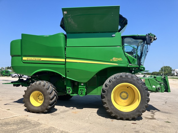 2024 John Deere S780 HILLCO Combine