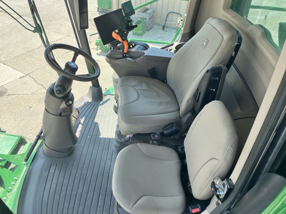 2024 John Deere S780 HILLCO Combine