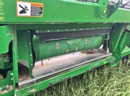 2022 John Deere RD45F Header Combine