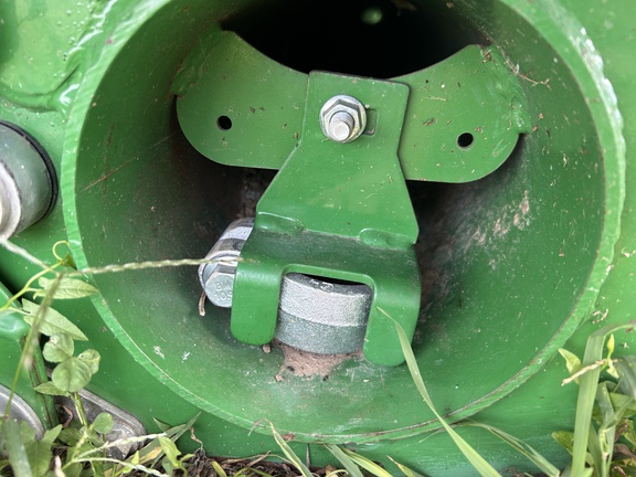 2022 John Deere RD45F Header Combine