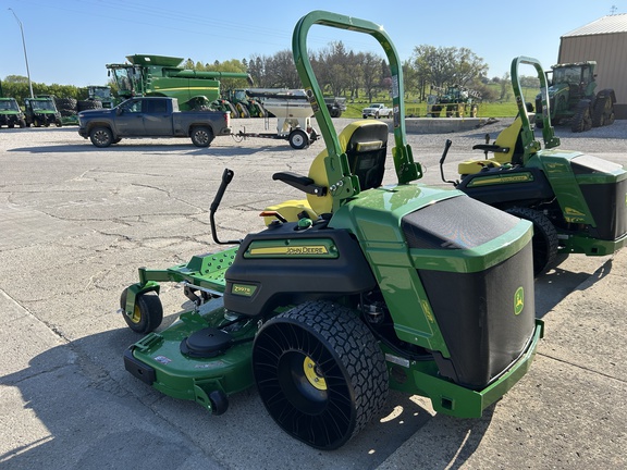 2025 John Deere Z997R Mower/Zero Turn