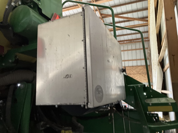 2018 John Deere 1775NT Planter