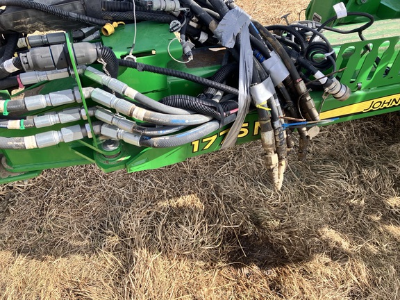 2018 John Deere 1775NT Planter