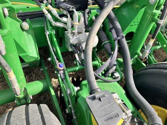2018 John Deere 1775NT Planter