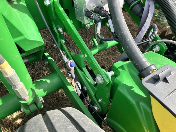 2018 John Deere 1775NT Planter