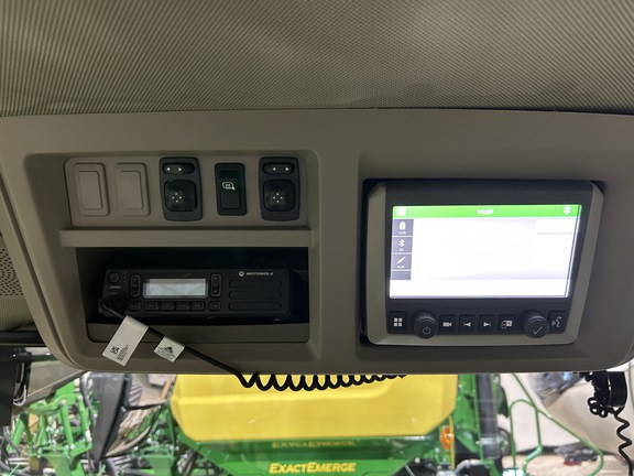 2024 John Deere 9RX 640 Tractor Rubber Track