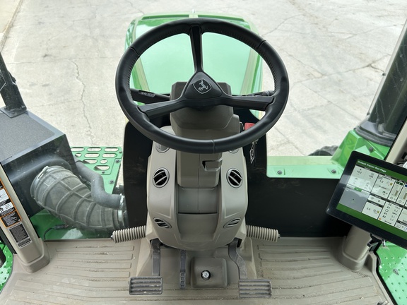 2024 John Deere 9RX 640 Tractor Rubber Track