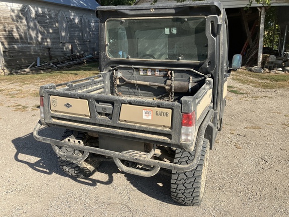 2023 John Deere XUV 835M ATV