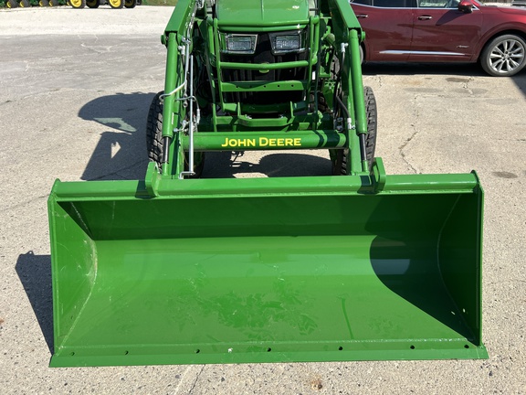 2025 John Deere 440R Loader