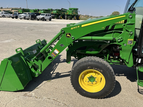 2025 John Deere 440R Loader