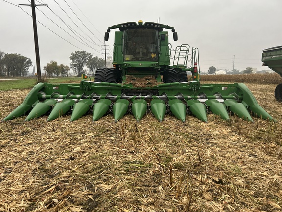 2020 John Deere 712FC Header Corn Head