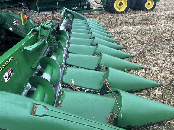 2020 John Deere 712FC Header Corn Head