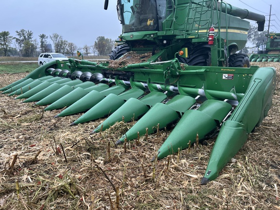 2020 John Deere 712FC Header Corn Head