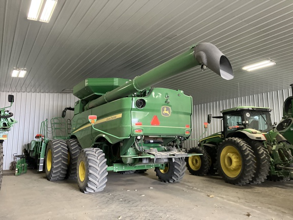 2024 John Deere S770 Combine