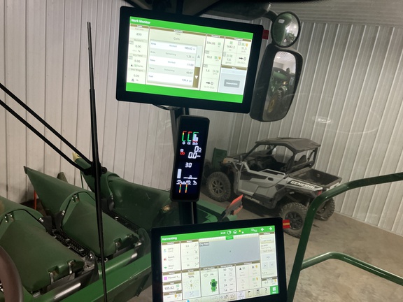 2024 John Deere S770 Combine