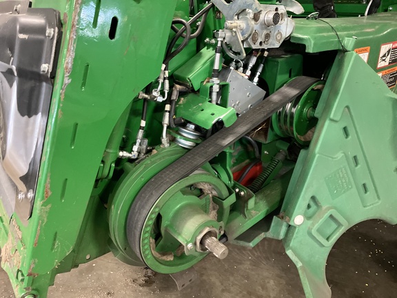 2023 John Deere S780 Combine