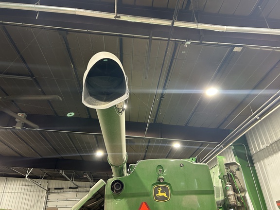 2023 John Deere S780 Combine