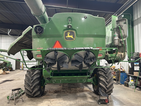 2023 John Deere S780 Combine