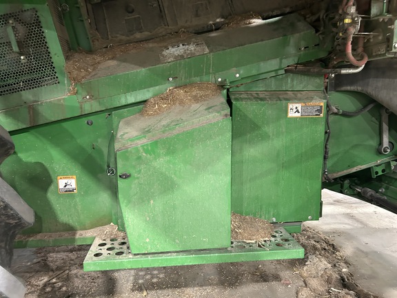 2023 John Deere S780 Combine