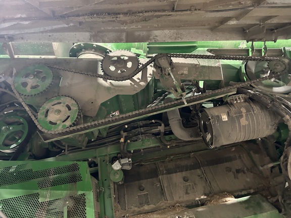 2023 John Deere S780 Combine