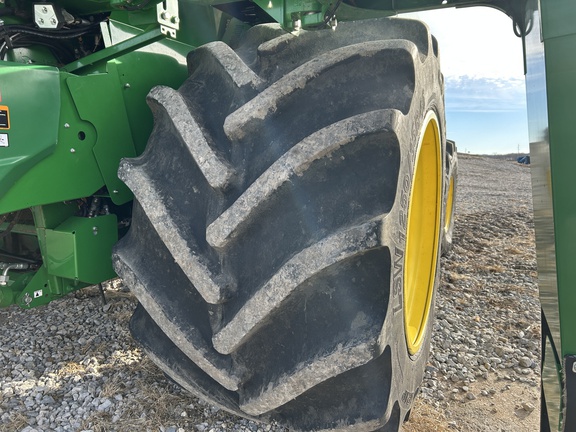 2023 John Deere S780 Combine