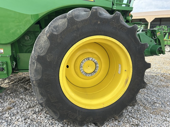 2023 John Deere S780 Combine