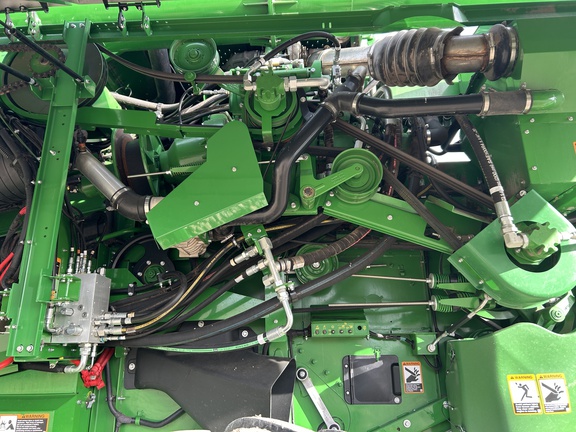 2023 John Deere S780 Combine