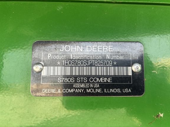 2023 John Deere S780 Combine
