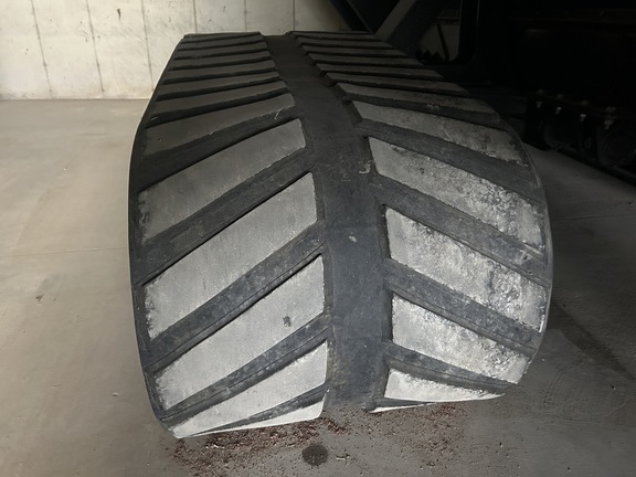 Kinze 1421 Grain Cart