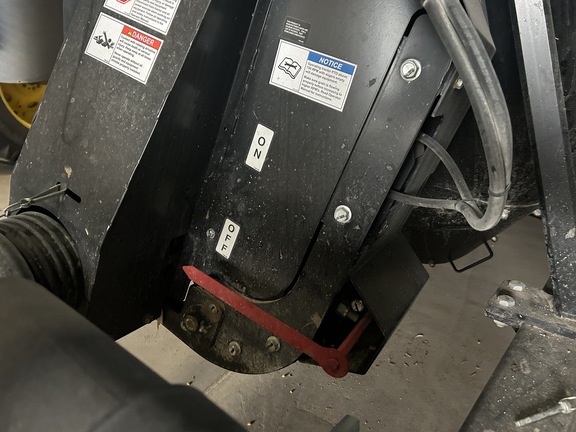 Kinze 1421 Grain Cart