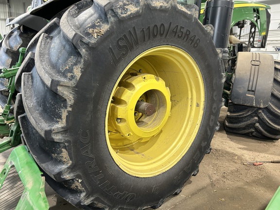 2014 John Deere 8345R Tractor