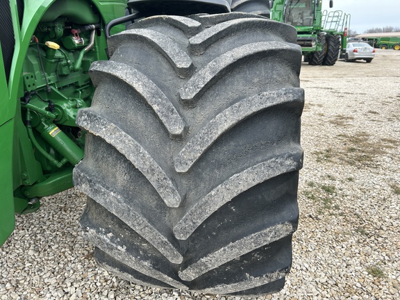 2014 John Deere 8345R Tractor