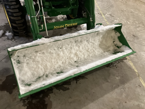 2025 John Deere 4052R Tractor Compact