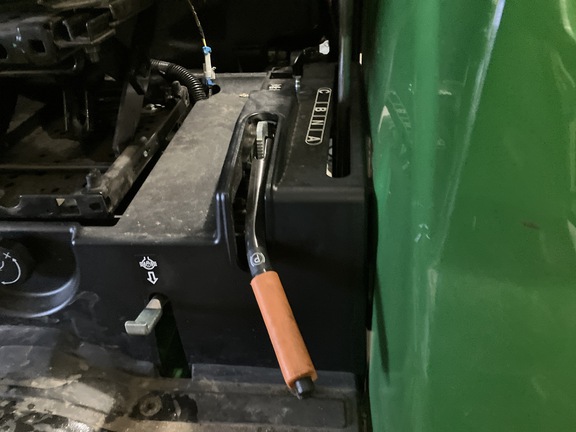 2025 John Deere 4052R Tractor Compact