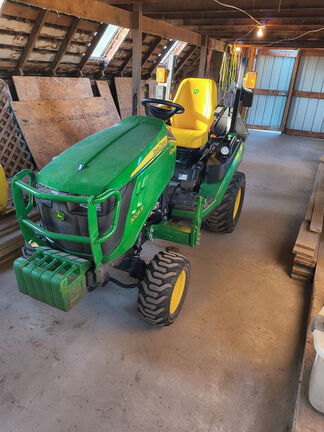 2023 John Deere 1025R Tractor Compact