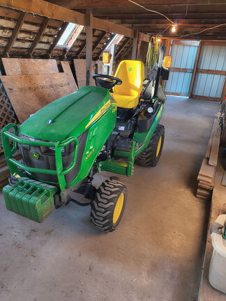 2023 John Deere 1025R Tractor Compact