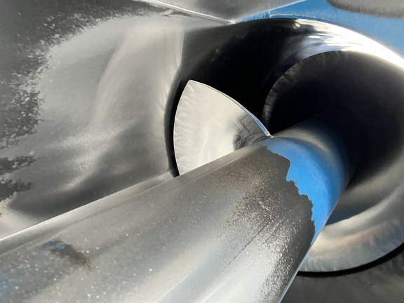 2019 Kinze 1305 Grain Cart