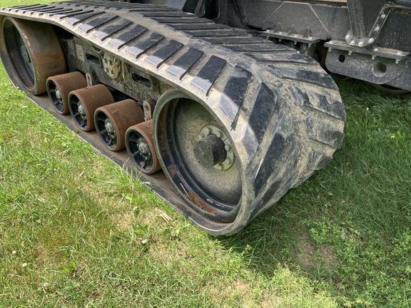 2019 Kinze 1305 Grain Cart