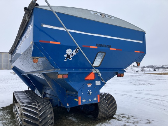 2010 Kinze 1050 Grain Cart