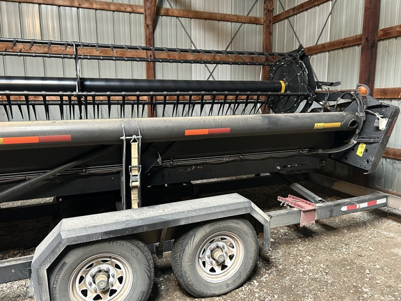 2014 MacDon FD75-S Header Combine