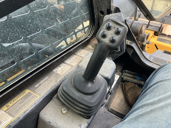 2024 John Deere 324G Skid Steer Loader