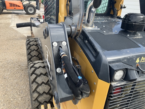 2024 John Deere 324G Skid Steer Loader
