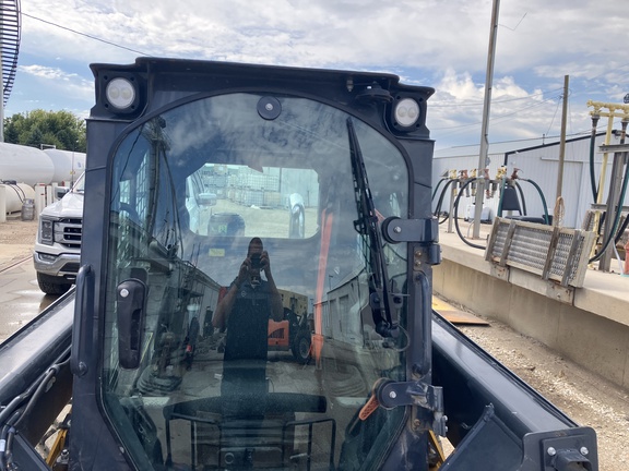 2024 John Deere 324G Skid Steer Loader