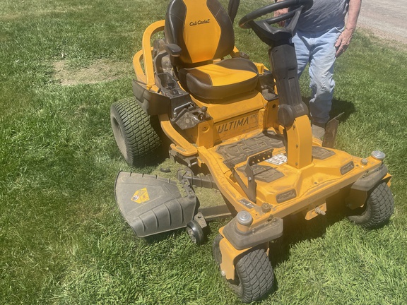 2023 Cub Cadet ZTS2 50 Mower/Zero Turn