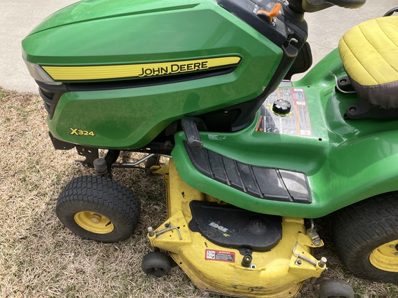 2014 John Deere X324 Garden Tractor