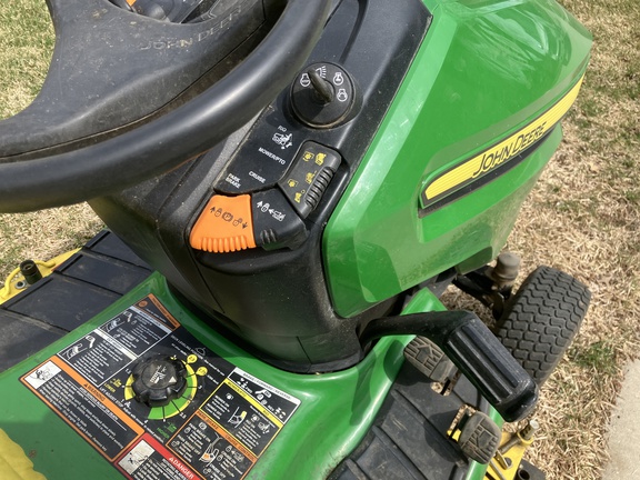 2014 John Deere X324 Garden Tractor