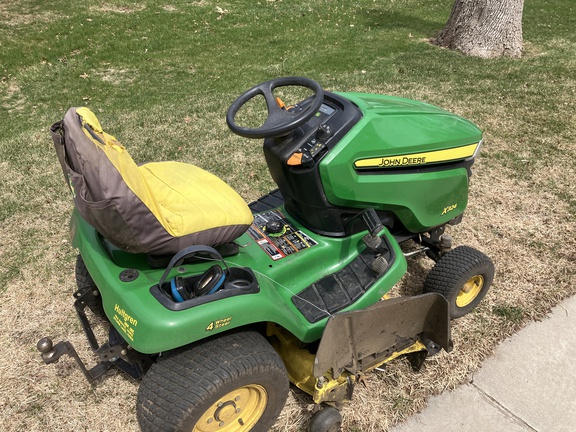 2014 John Deere X324 Garden Tractor