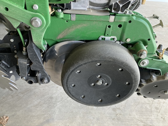 2024 John Deere 1795 Planter