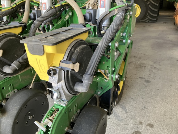 2024 John Deere 1795 Planter