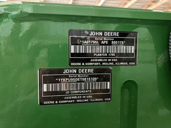 2024 John Deere 1795 Planter